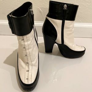 Designer Tabitha Simmons Platform Bootie